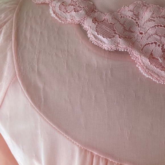 Vintage Floor Length Gown and Robe (as is) - Picture 11 of 15